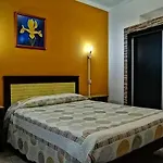 בית הארחה Boutique Marisol 2*