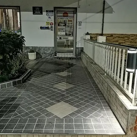 Boutique Marisol * Μόντε Γκόρντο
