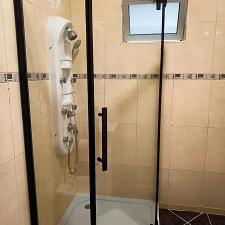 Boutique Marisol בית הארחה 2*